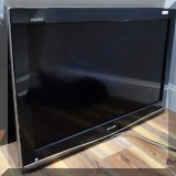 E17. Sharp Aquos TV. 